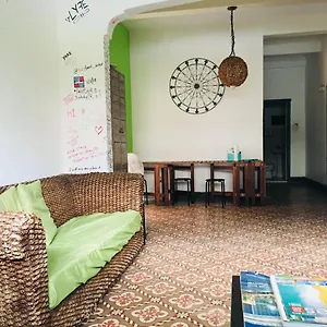 https://the-palace-hostel.sanjuanpuertorico-hotels.com